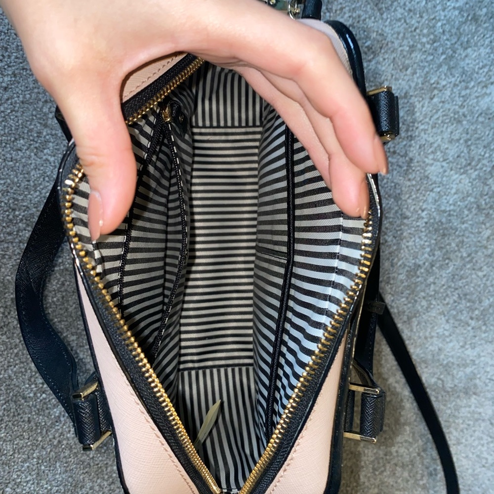 Lightly Used. No Flaws - image 4